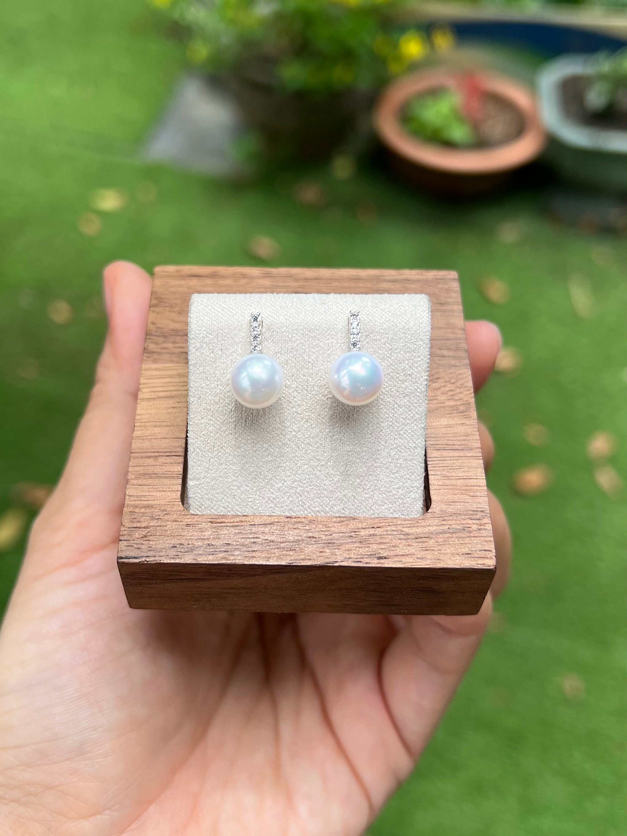 Lumina Bar: Classic Round Drop Earrings