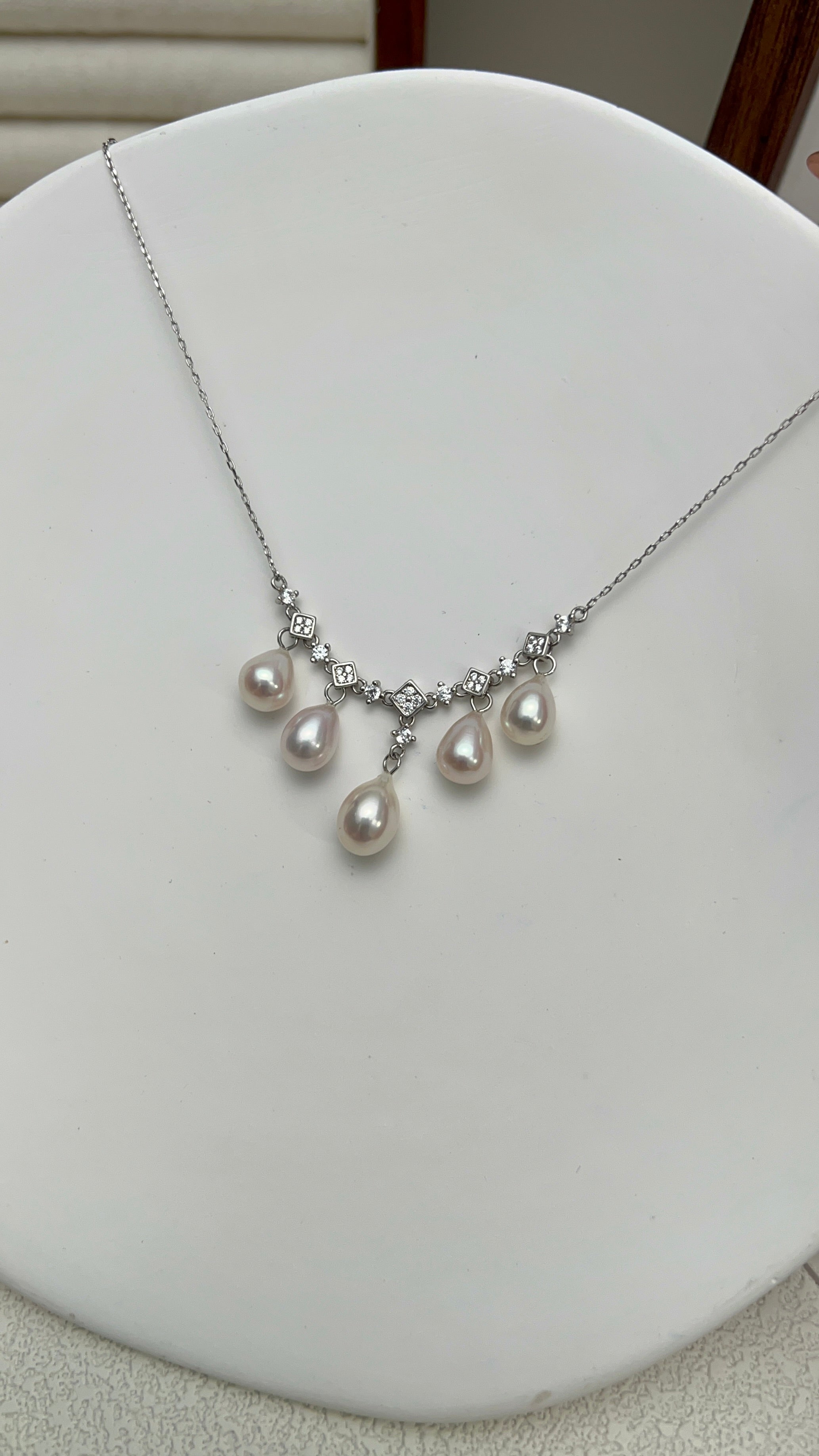 Teardrop Grace Pearl Necklace